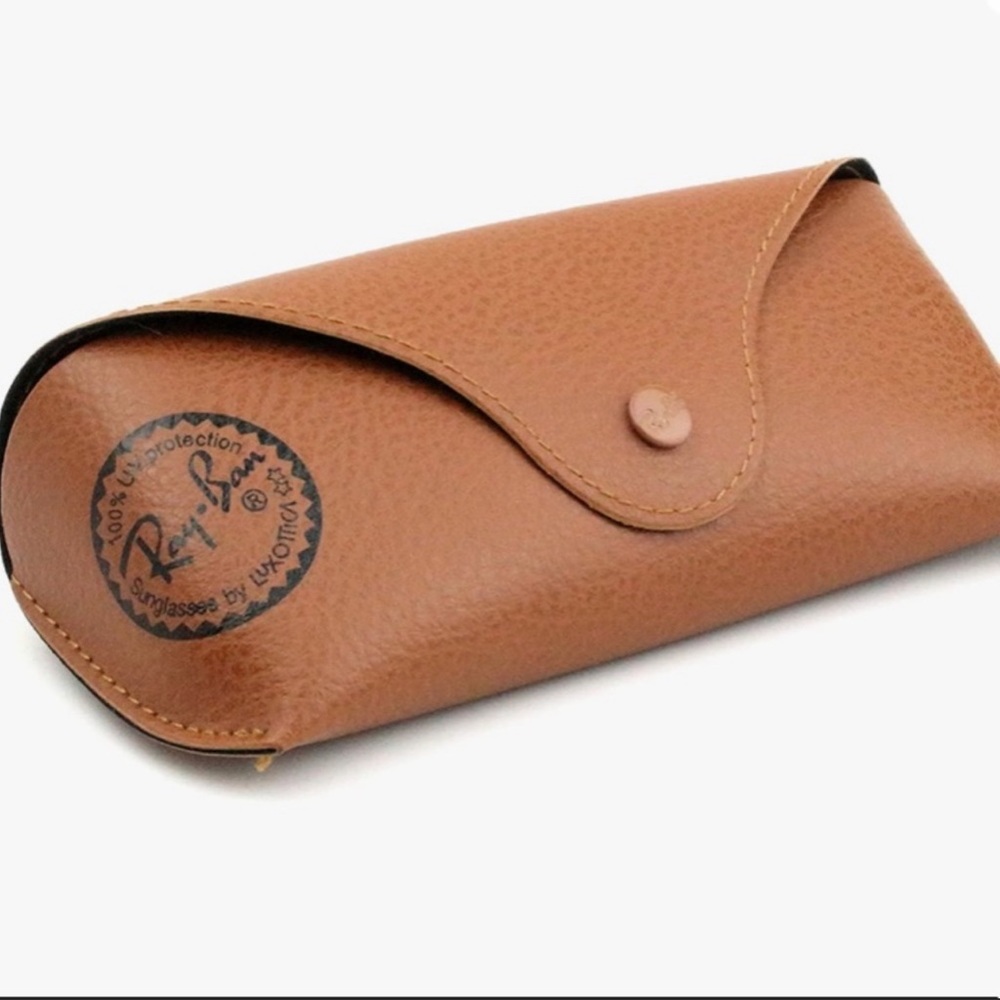 Ray Ban case